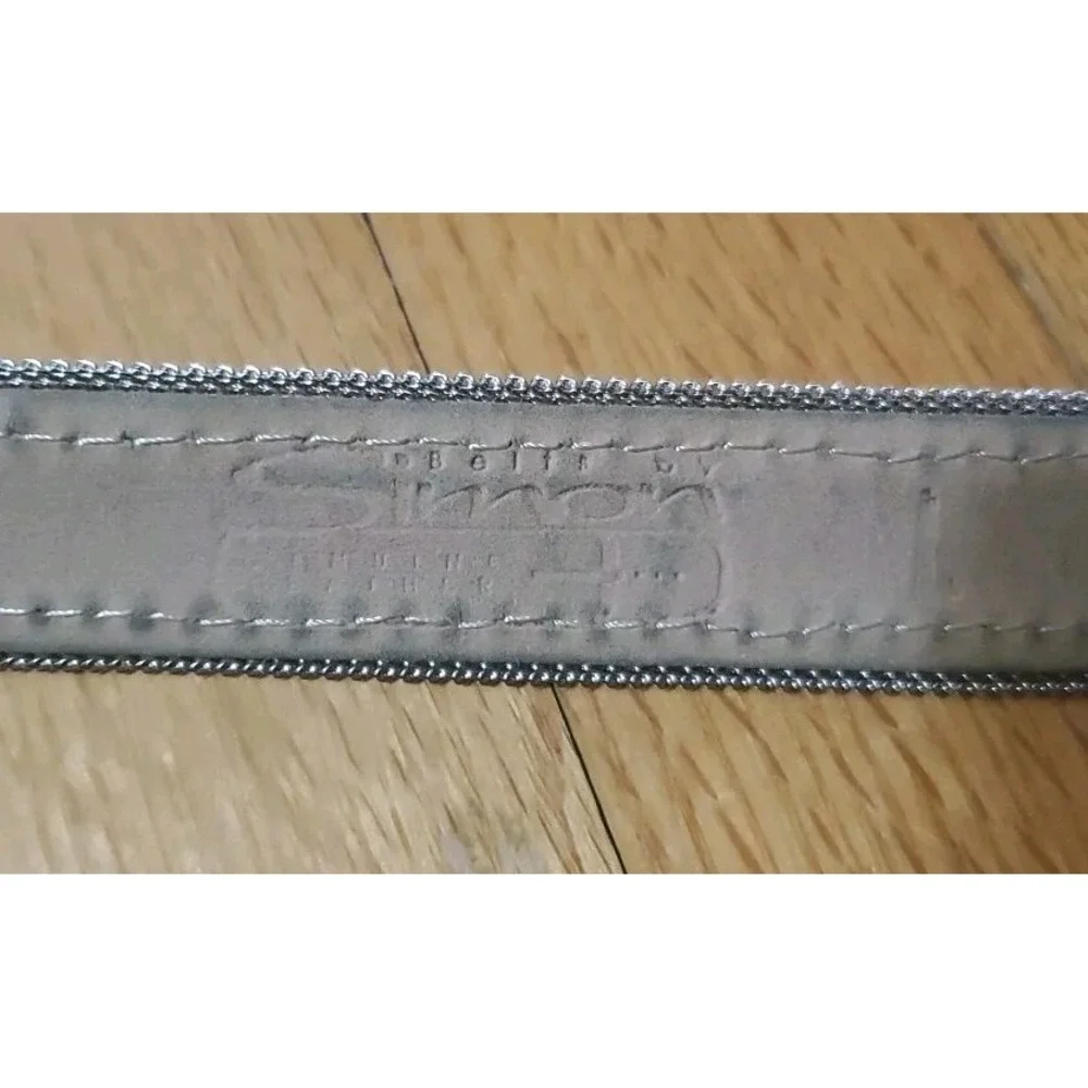 Vintage BB Simon Women Gray Leather Belt‎ Silver Mesh Edging Size 30